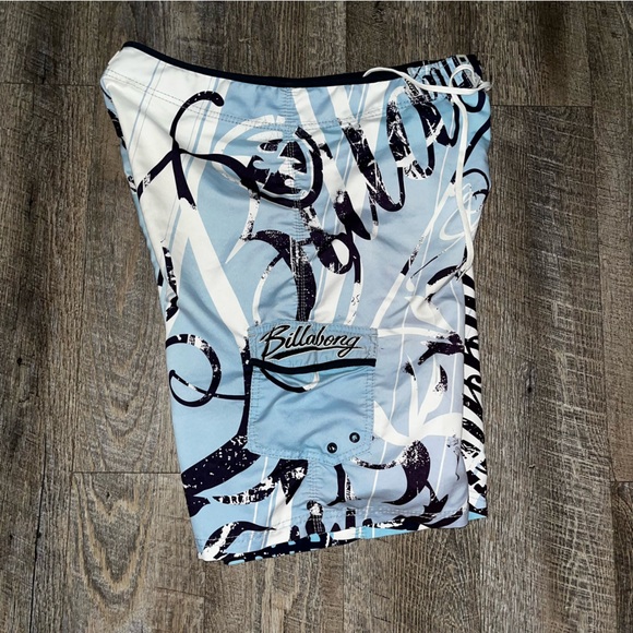 Vintage Y2K Billabong Board Shorts Mens 36 Swim Surf Blue White Embroidered Logo - Picture 8 of 9
